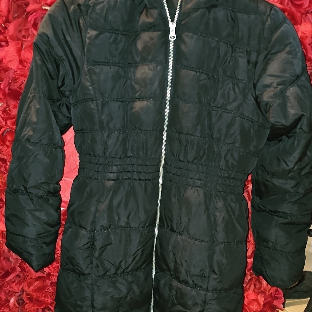 Old Navy Girls Black Quilted Fleece Lined Long Zipper Jacket Size (14)